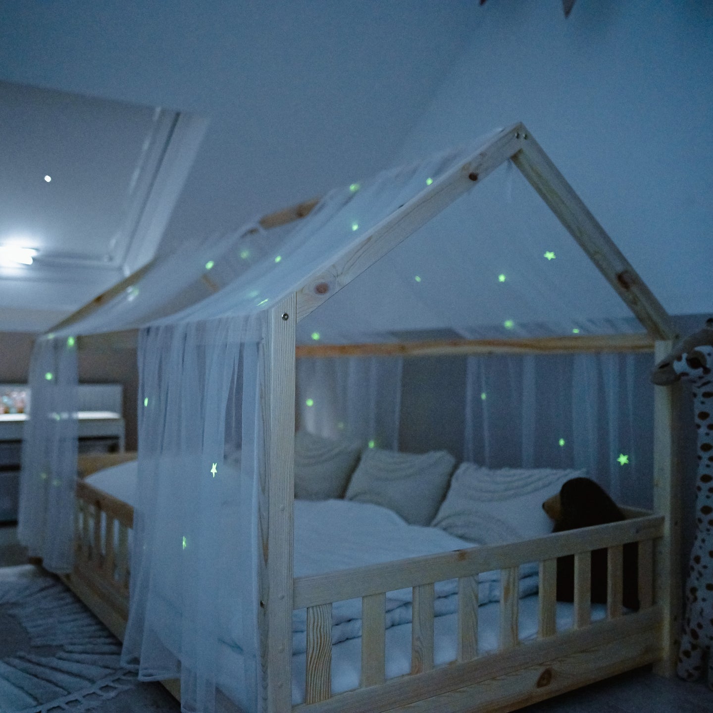 Hausbett Himmel leuchtende Sterne - Typ B - 2 Stoffe