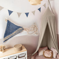 blau & hellbeige / wimpel / mit goldapplikation