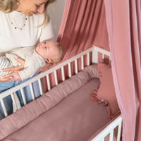 Babybett Himmel (Gold) + Bettschlange + Babybettlaken + Wimpelkette/Sternenkette (Gold) ab