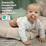 hellbeige / mit Flatter