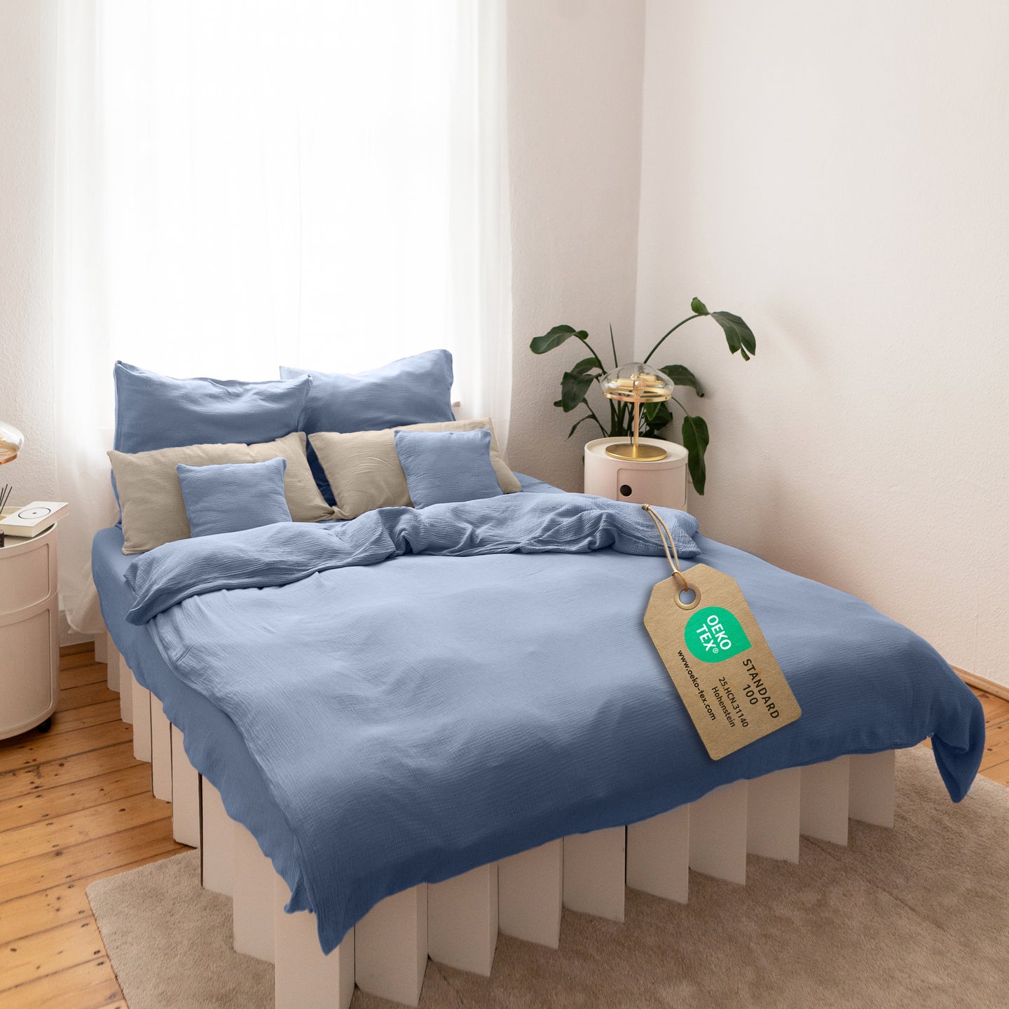 Blau / 200x200 + 2x Kissen 80x80 200x220 + 2x Kissen 80x80 220x240 + 2x Kissen 80x80 135x200 + 1 Kissen 80x80 155x220 + 1 Kissen 80x80