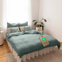 Eukalyptus / 200x200 + 2x Kissen 80x80 200x220 + 2x Kissen 80x80 220x240 + 2x Kissen 80x80 135x200 + 1 Kissen 80x80 155x220 + 1 Kissen 80x80