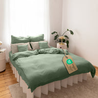 Eukalyptus / 200x200 + 2x Kissen 80x80 200x220 + 2x Kissen 80x80 220x240 + 2x Kissen 80x80 135x200 + 1 Kissen 80x80 155x220 + 1 Kissen 80x80