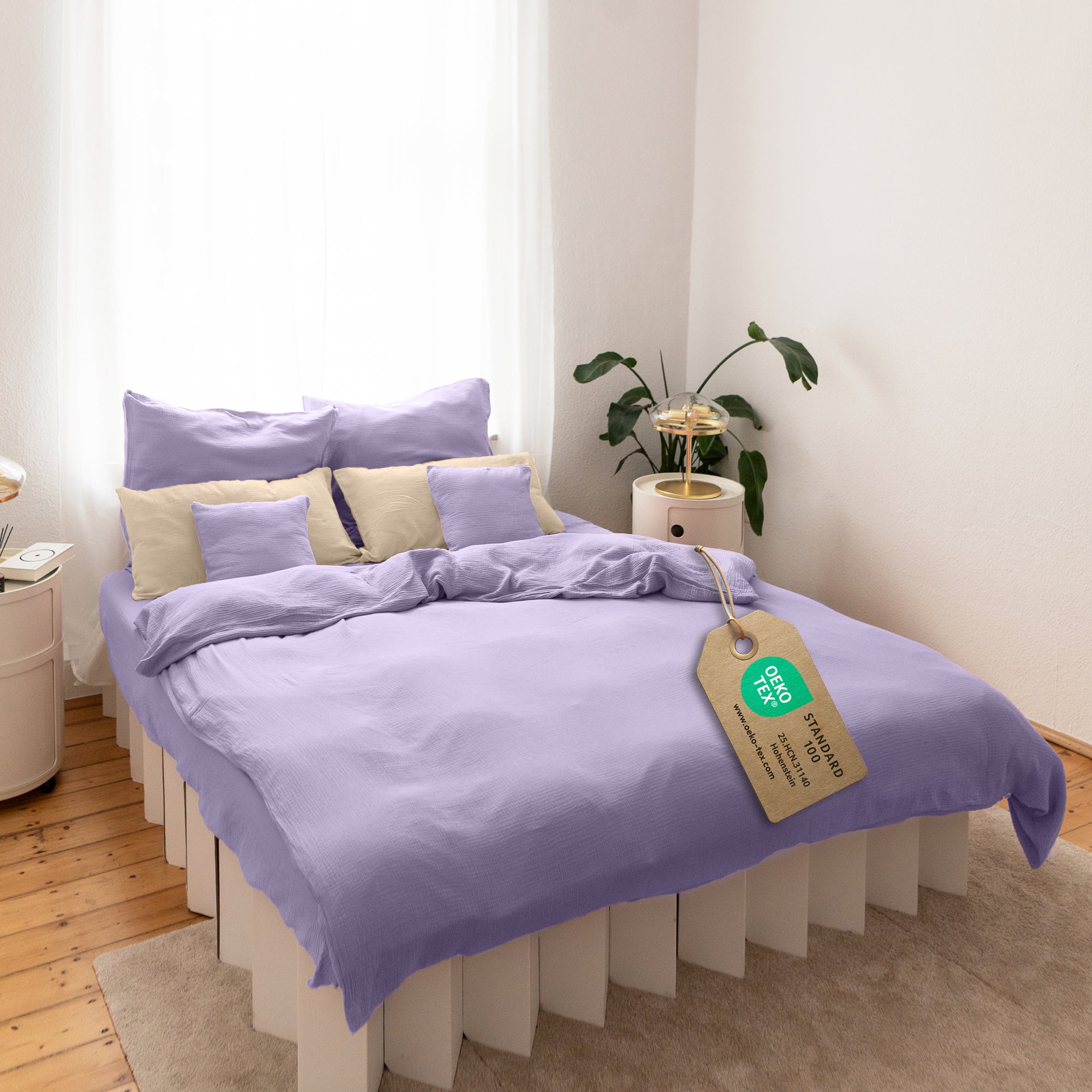 Flieder / 200x200 + 2x Kissen 80x80 200x220 + 2x Kissen 80x80 220x240 + 2x Kissen 80x80 135x200 + 1 Kissen 80x80 155x220 + 1 Kissen 80x80