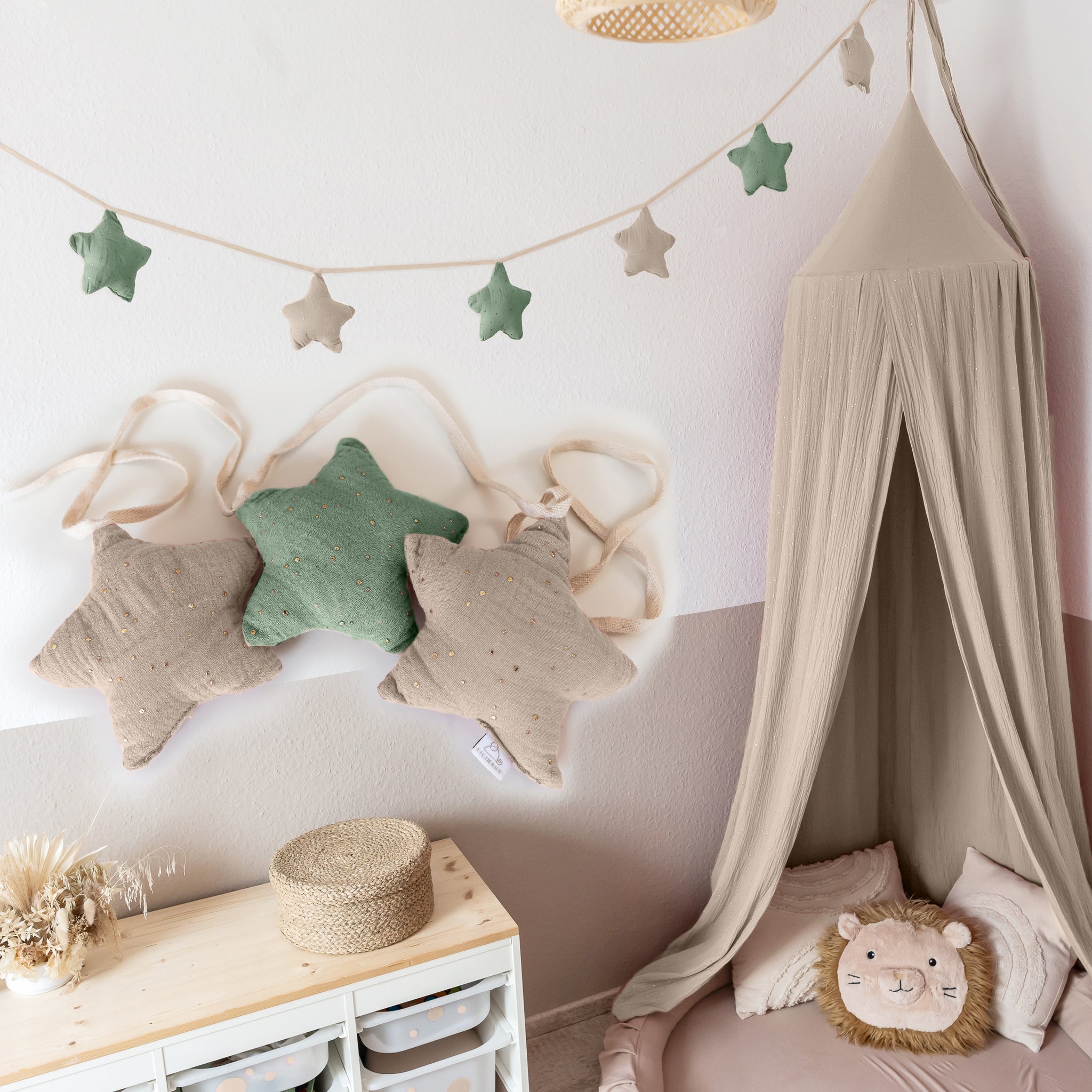 SPARSET: Baldachin + Wimpel-/Sternenkette ab