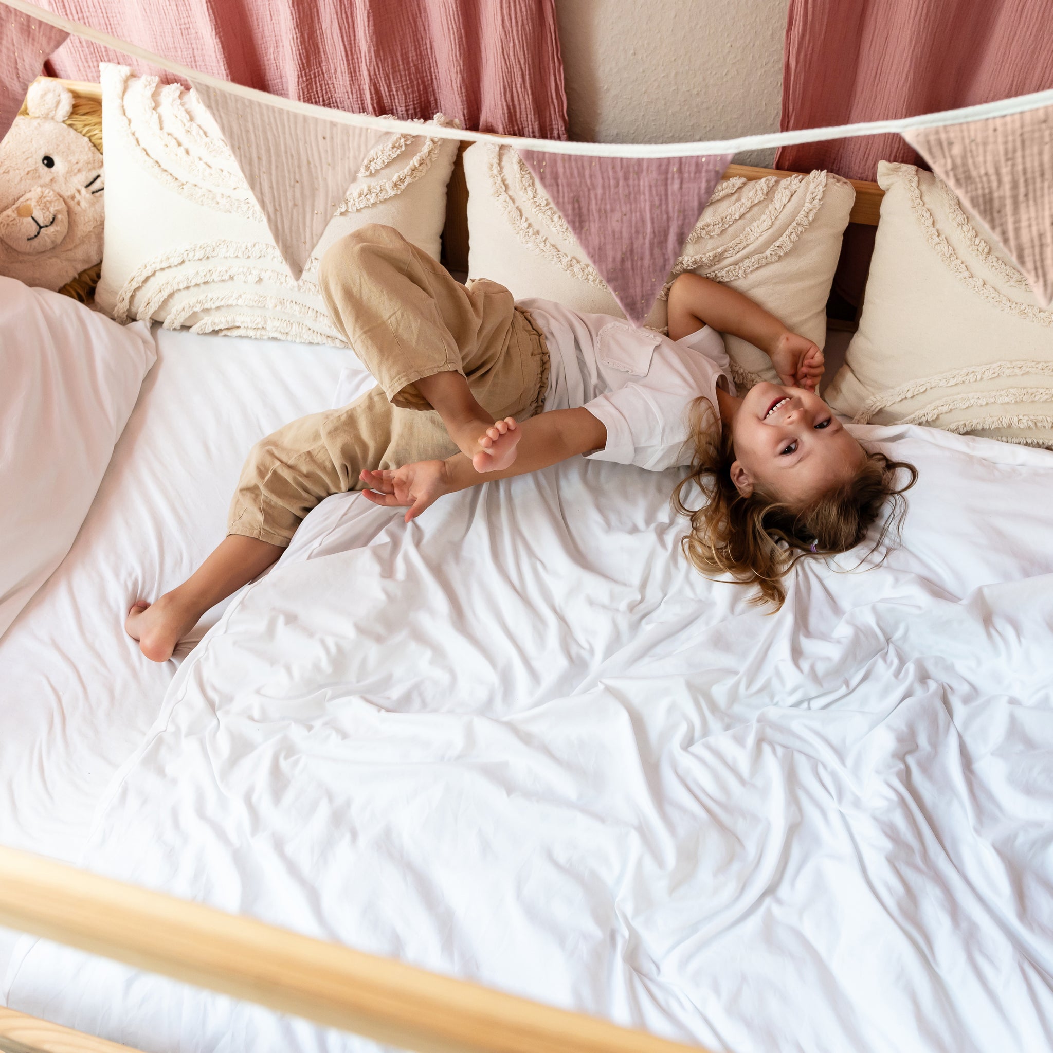 SPARSET: Hausbett Himmel Typ B+ Bettschlange + Wimpelkette/Sternenkette ab