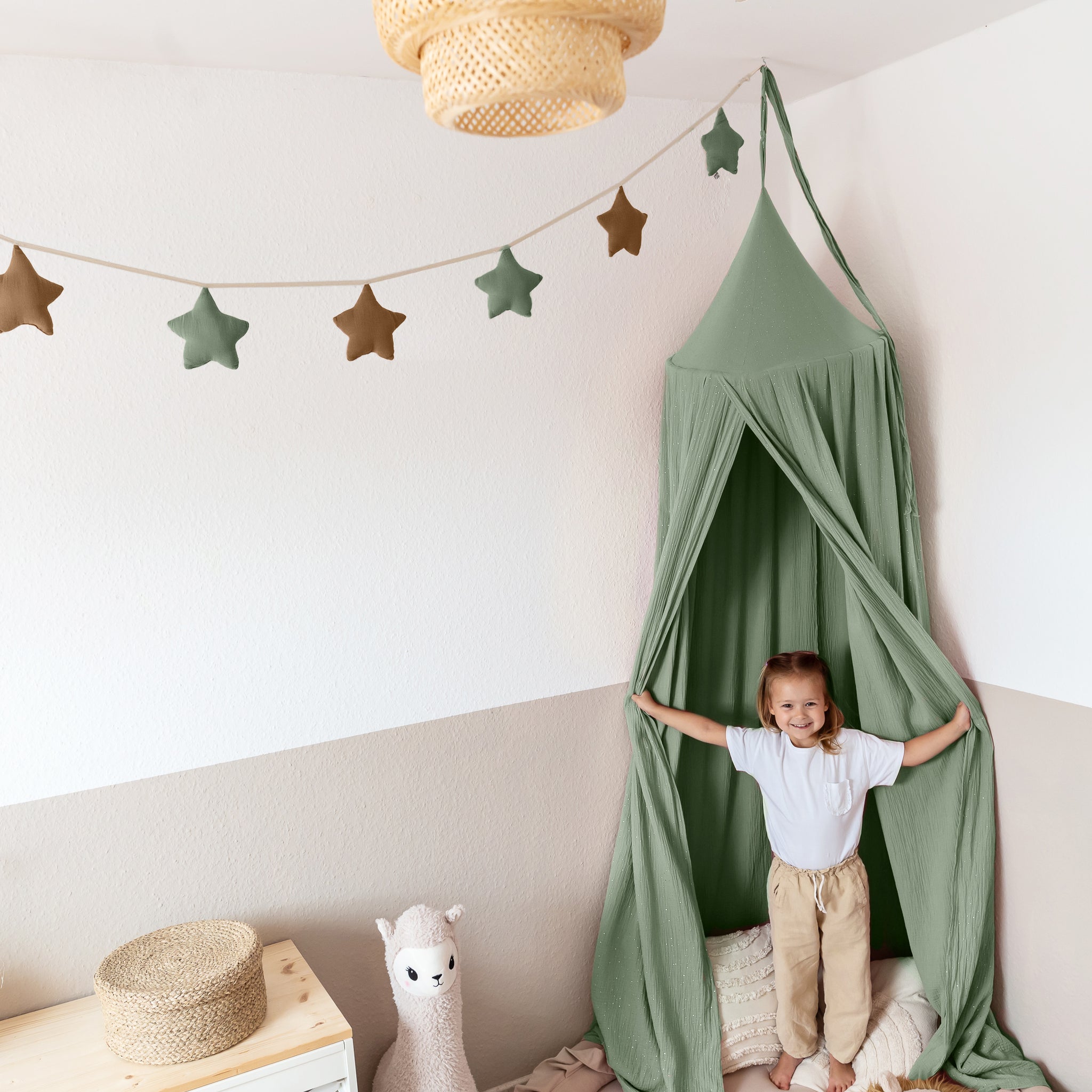 SPARSET: Baldachin + Wimpel-/Sternenkette ab