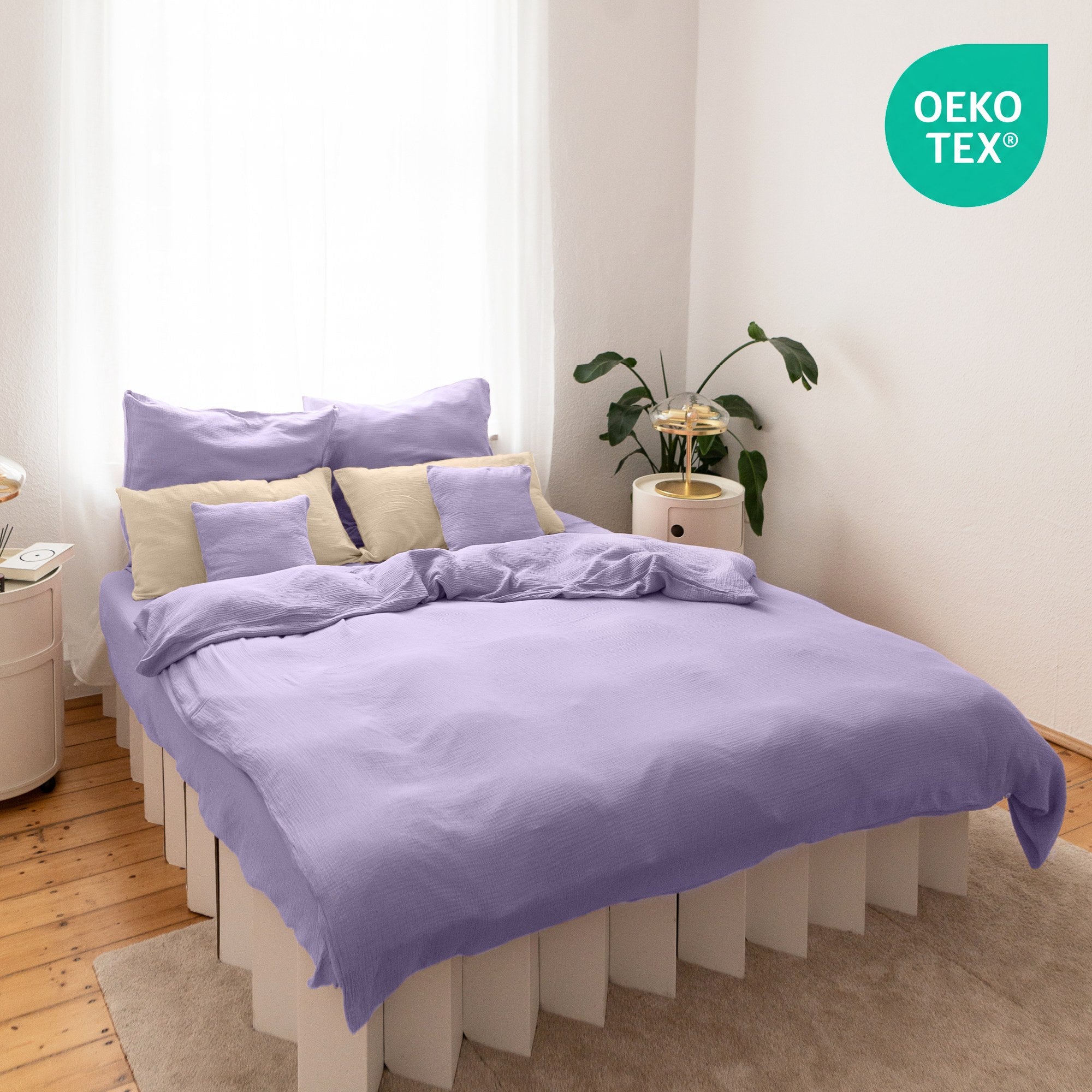 Flieder / 135x200cm + 1 Kissen 80x80cm 155x220cm + 1 Kissen 80x80cm 200x200cm + 2x Kissen 80x80cm 200x220cm + 2x Kissen 80x80cm 220x240cm + 2x Kissen 80x80cm